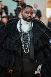 brian-tyree-henry-at-the-2023-met-gala-v0-1wui7oujkbxa1.jpg
