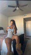 thickahhbrwngirl_1723160312_55231997485.jpg