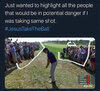 golfer-just-wanted-to-highligh-people-in-danger-crowd.jpg